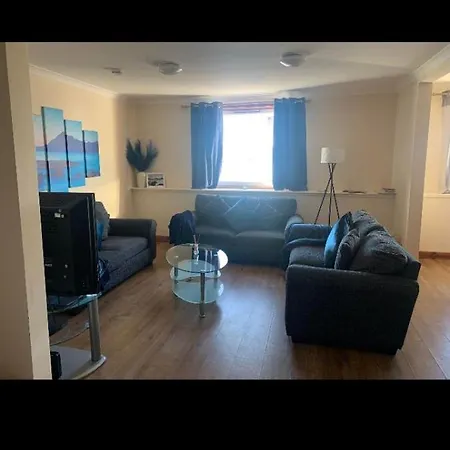 Panoramic Harbour View Apartment-3